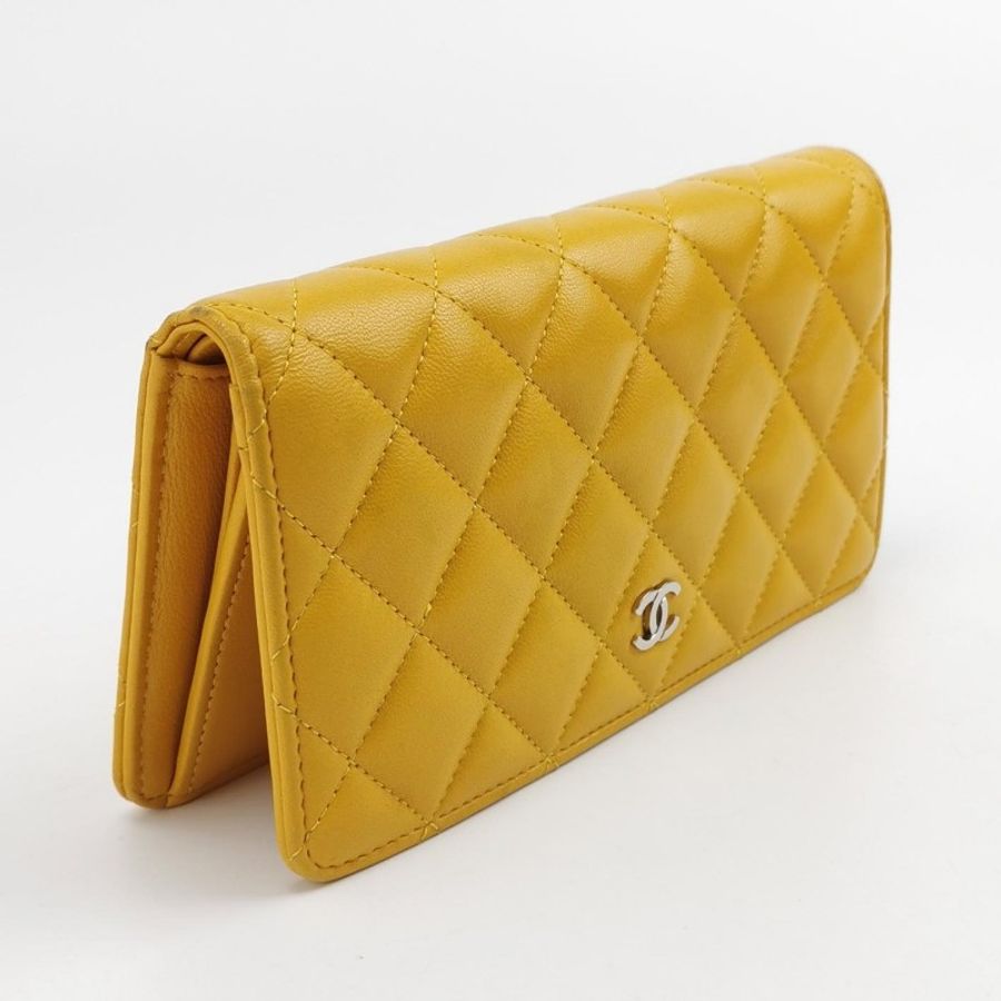 Chanel 羊皮純色菱格絎縫雙C logo銀包長夾-2