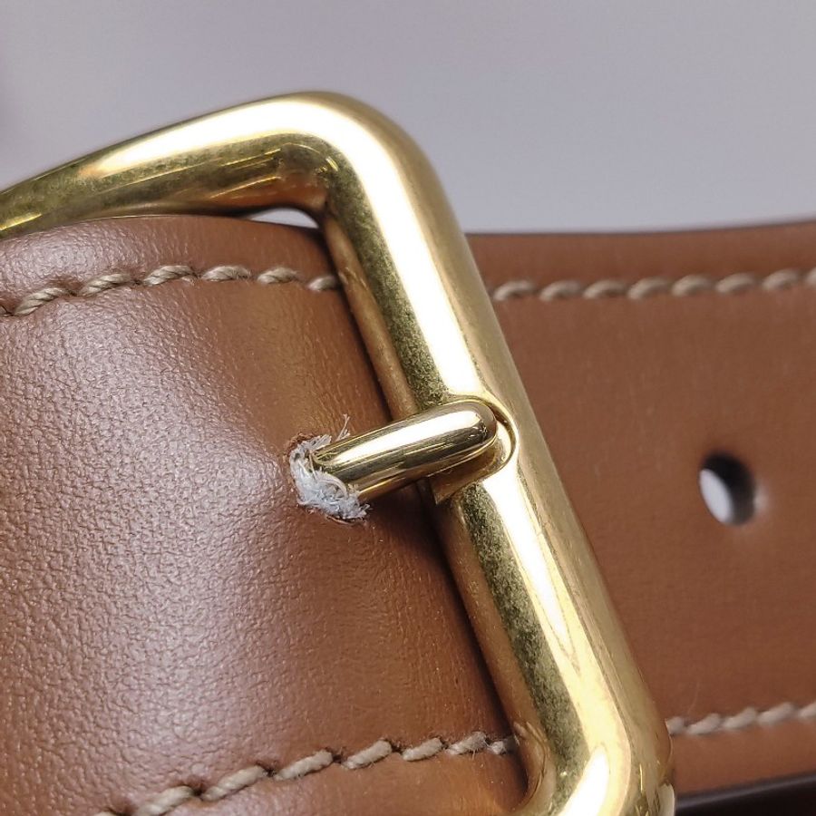 Miu Miu 牛皮棕色字母Logo水桶包-9