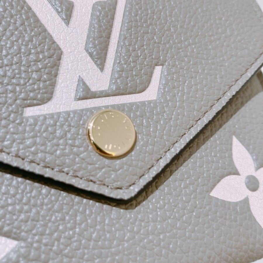 TK2094 Louis Vuitton 路易威登信封形三摺銀包 Victorine Wallet Monogram Empreinte Leather Dove / Cream x GHW #NFC-6