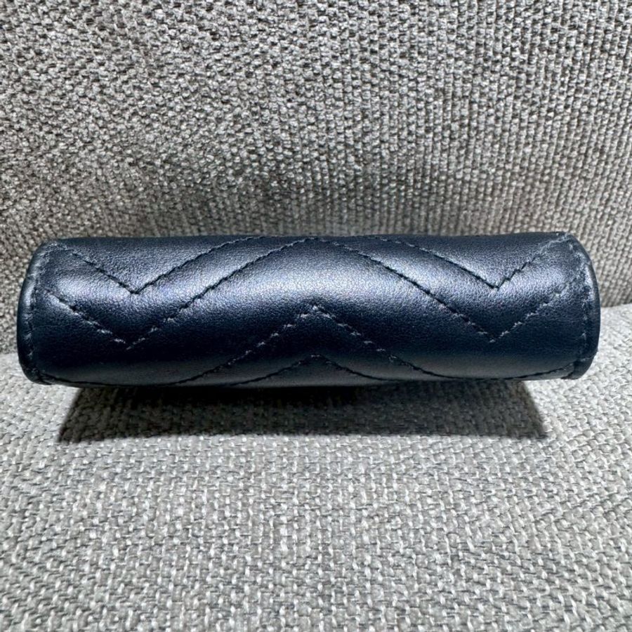 GUCCI 黑牛皮山型紋霧金釦-2