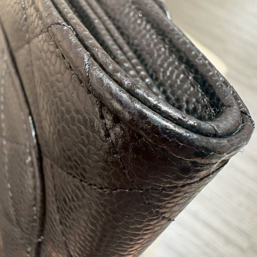 CHANEL 荔枝牛皮黑金翻蓋長夾-6
