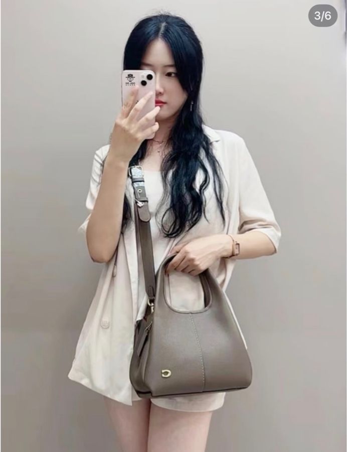 Coach LANA 23 單肩手袋奶茶色-3