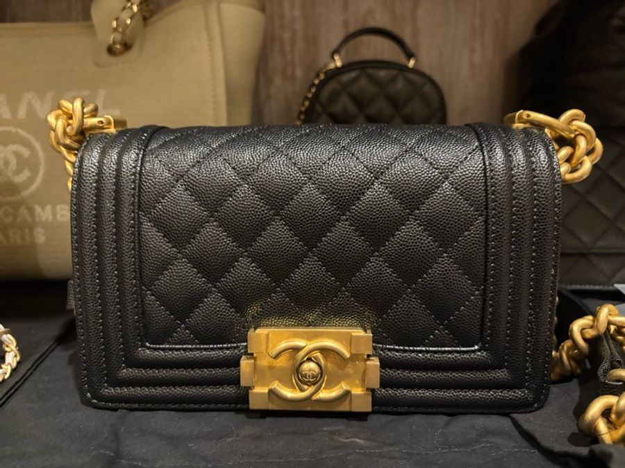 CHANEL BOY 20-0