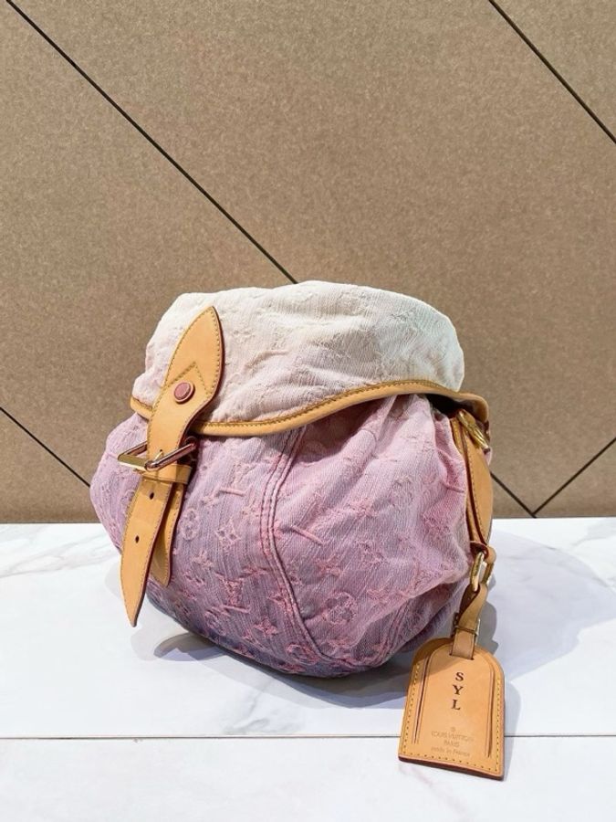 【威選精品】💗 LV 漸變粉丹寧 Monogram 牛仔斜背包-9