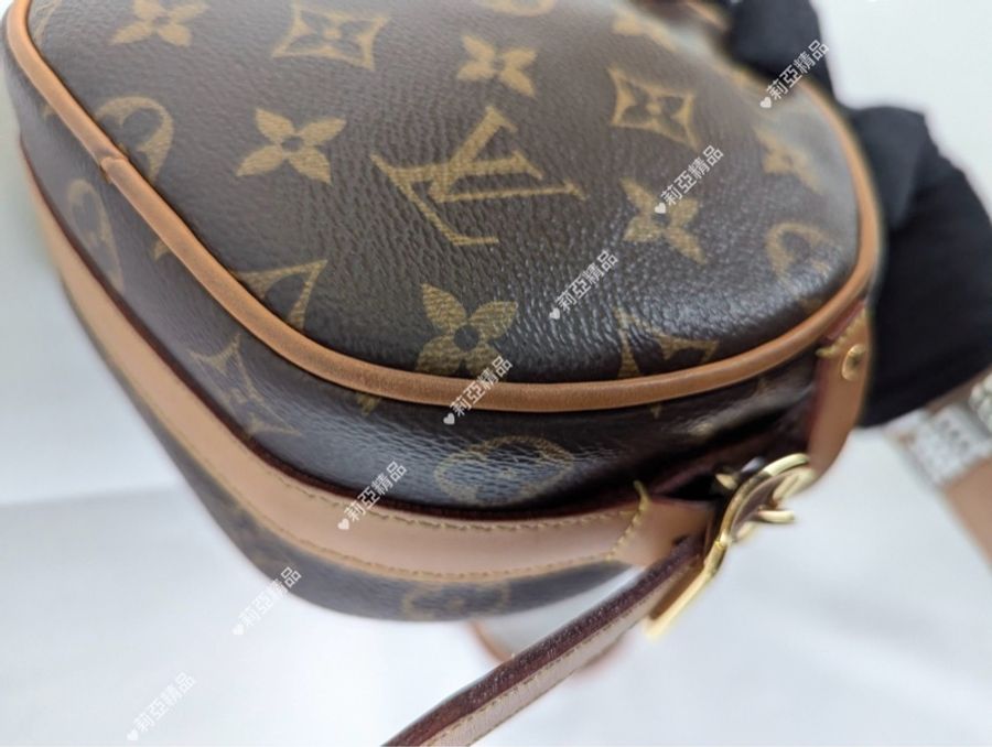莉亞精品♡Lv圓餅包M45149二手美包-8
