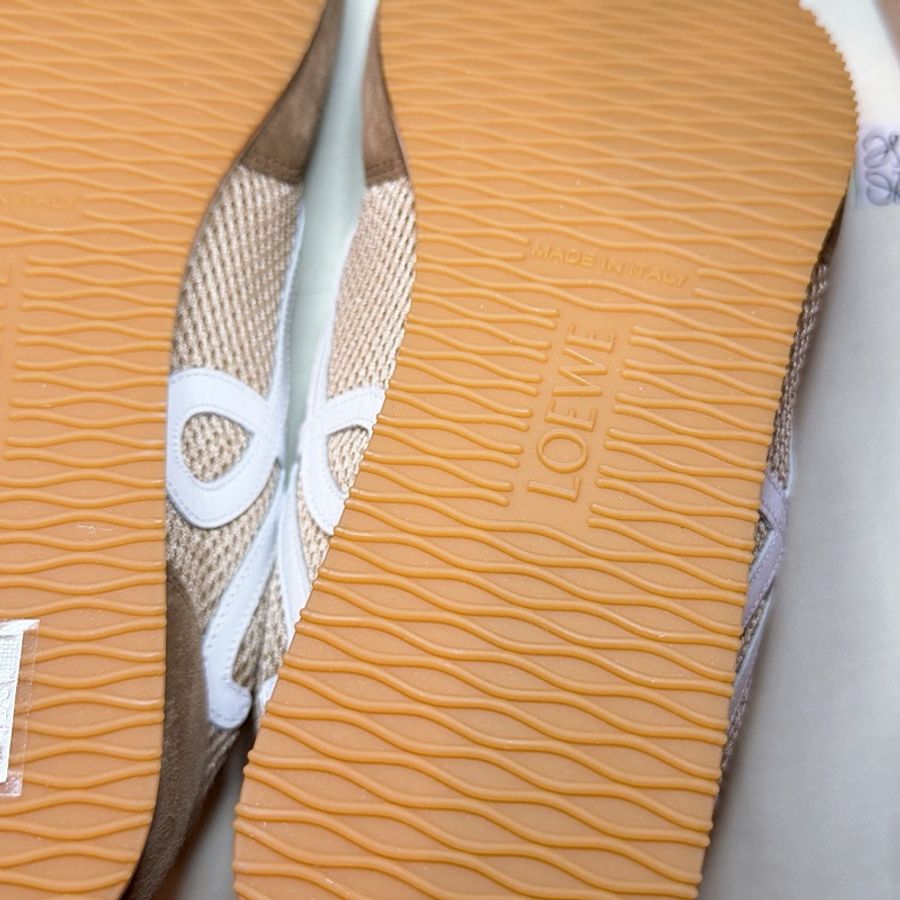 Loewe咖啡色跑鞋Ballet Runner 2.0 in suede and mesh 38碼-6