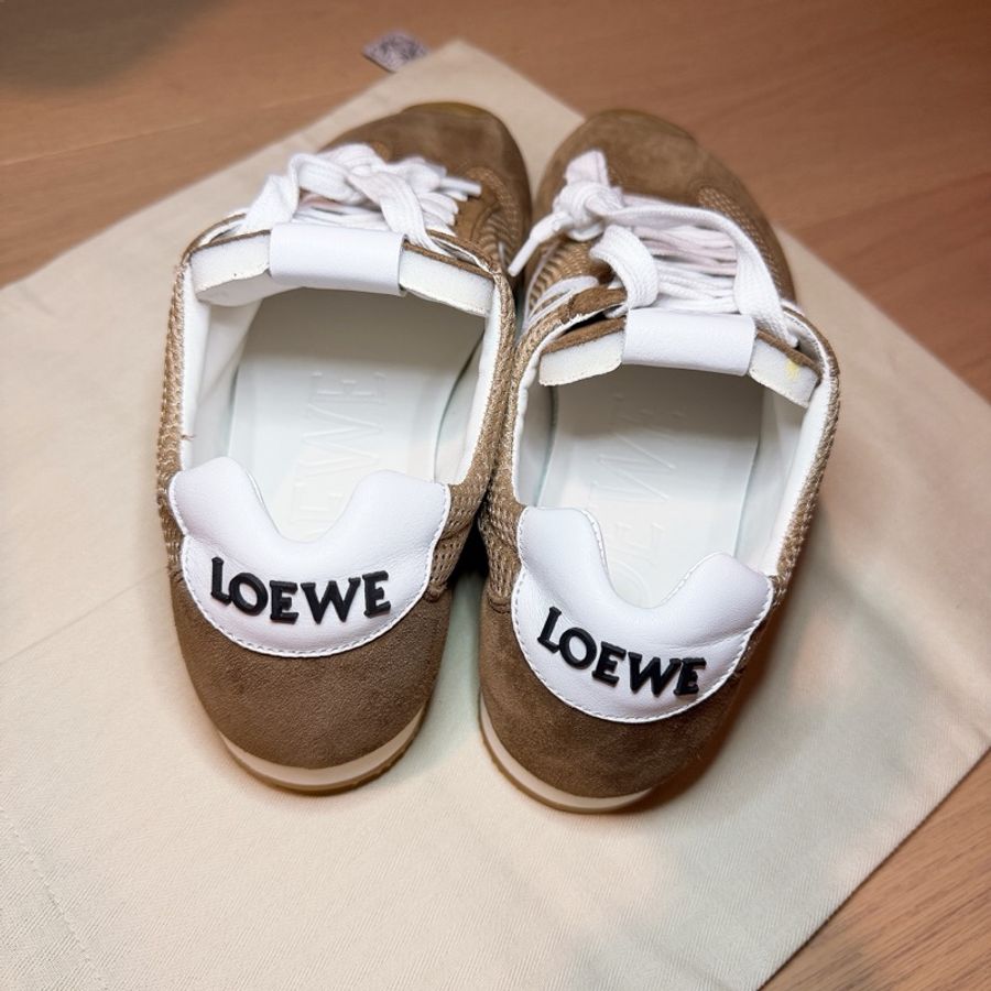 Loewe咖啡色跑鞋Ballet Runner 2.0 in suede and mesh 38碼-8