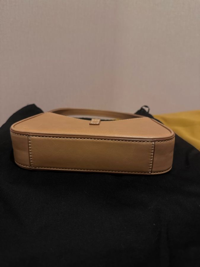 YSL 710318 膚色LE5A7 腋下包-3