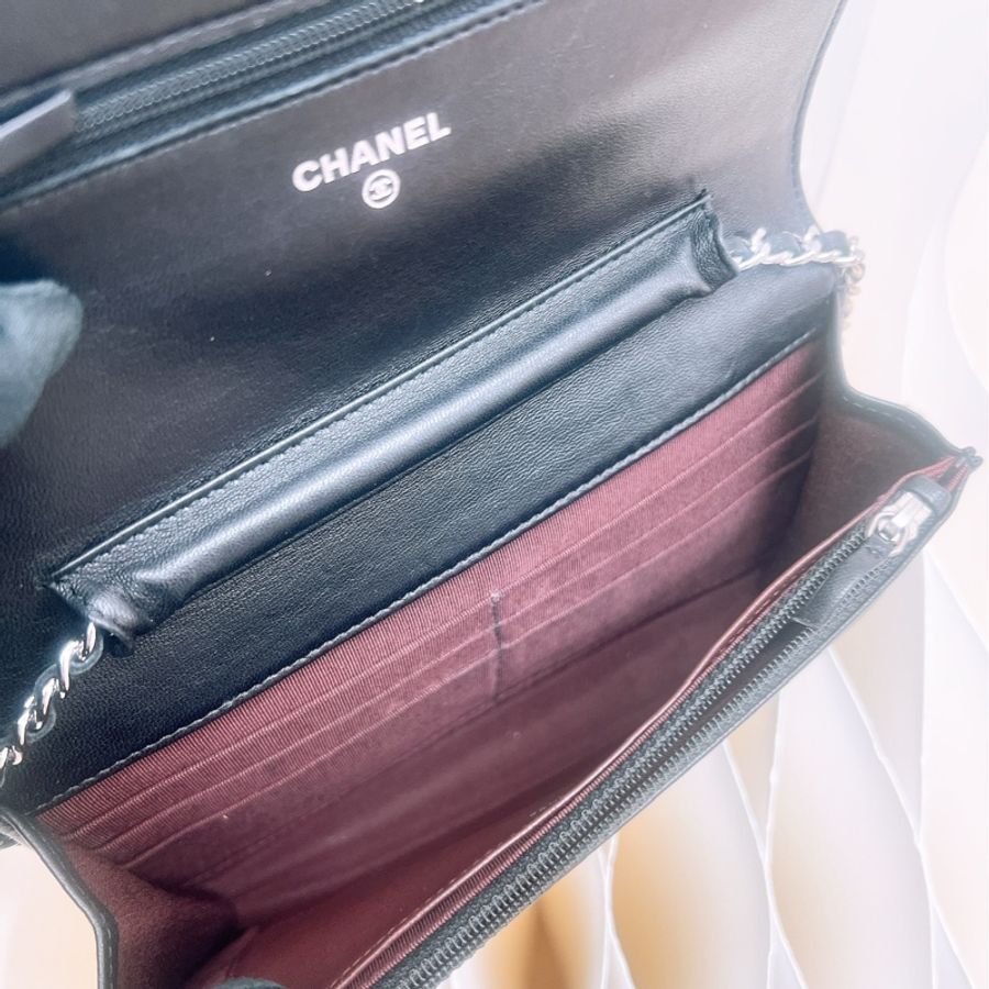 Chanel woc 黑銀長夾鏈條包-7
