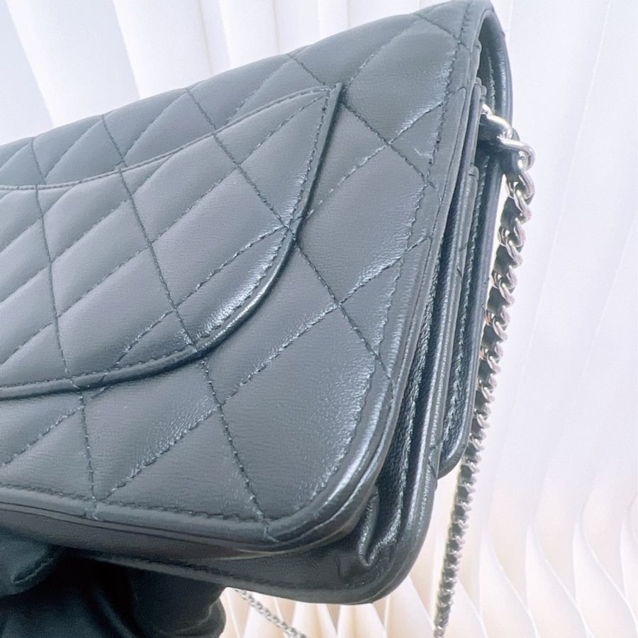 Chanel woc 黑銀長夾鏈條包-13