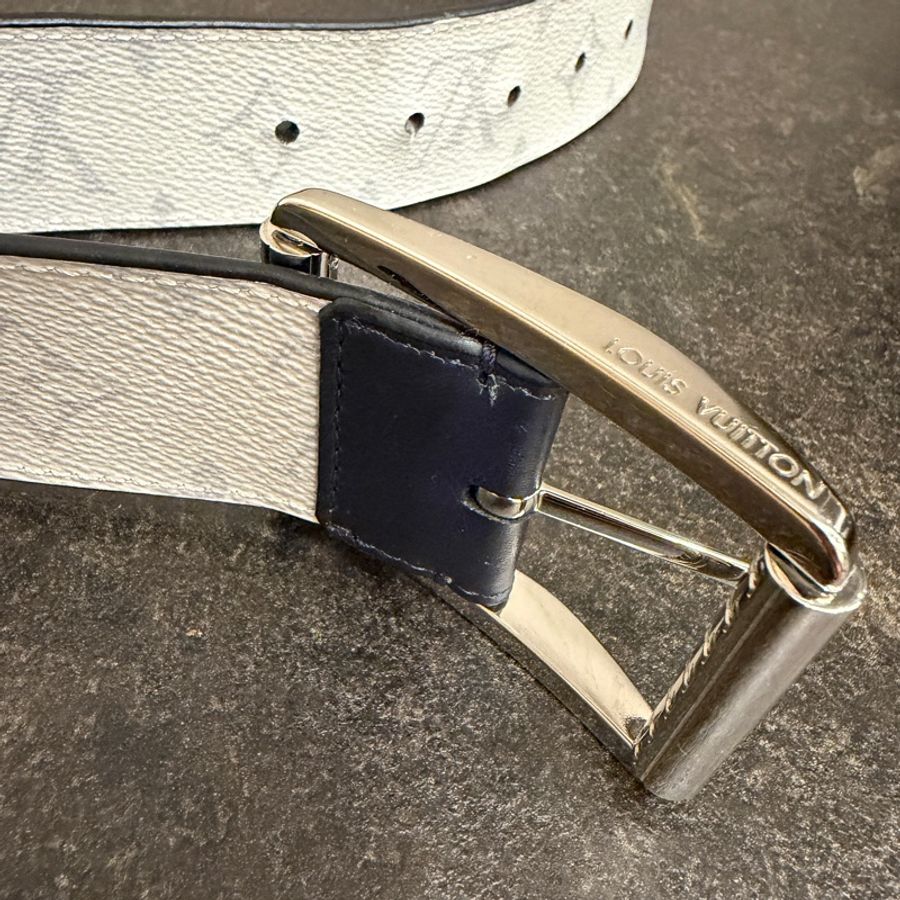 Louis Vuitton ( LV) 滿版logo灰白色腰帶-6