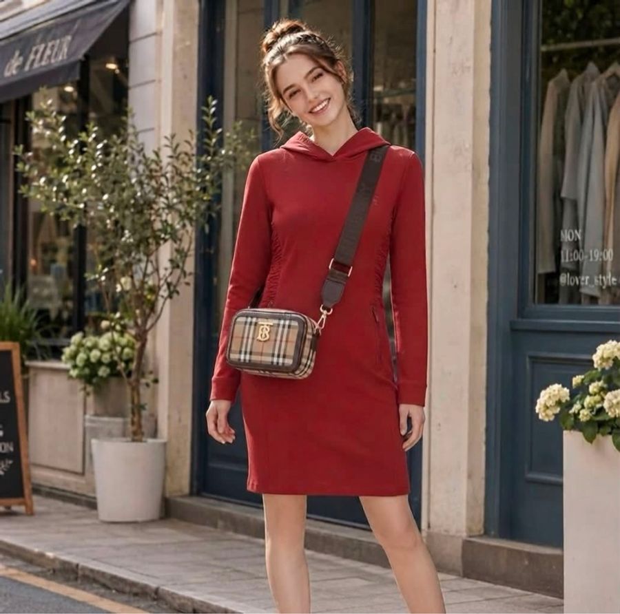 BURBERRY GOLF 連帽戰馬長版上衣&洋裝-0