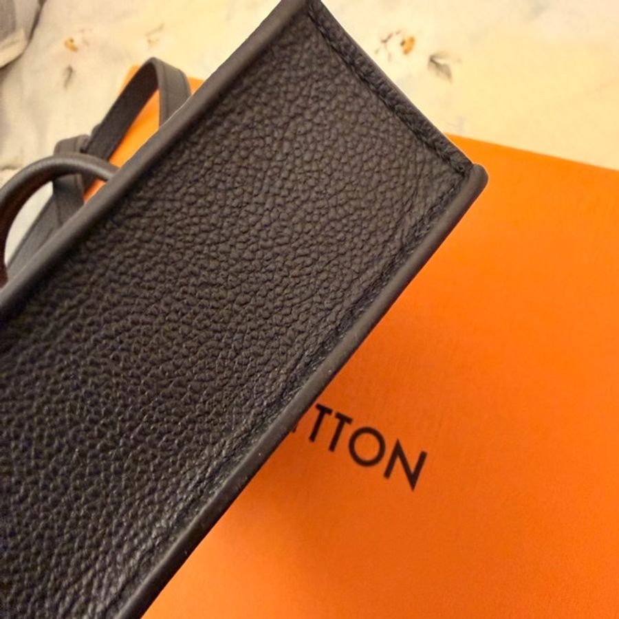 Louis Vuitton Petit Sac Plat 黑色壓紋 Monogram Empreinte|近全新-9