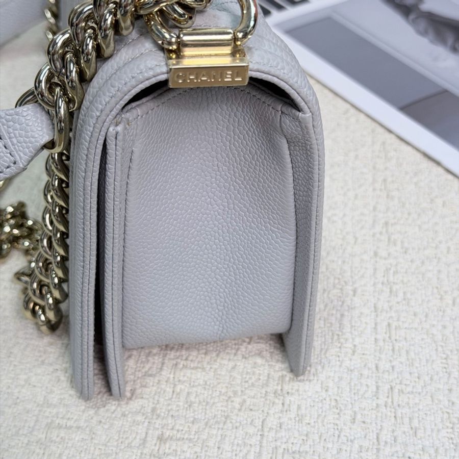 Chanel • 經典珍珠灰荔枝牛皮金釦Le Boy 25 中號 🈶保卡-3