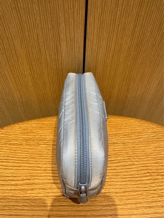 Prada 化妝包-9
