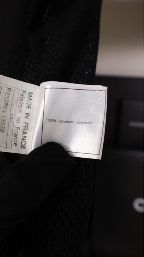 Chanel 04年运动方标系列黑灰白拼色网面连帽短袖上衣-22