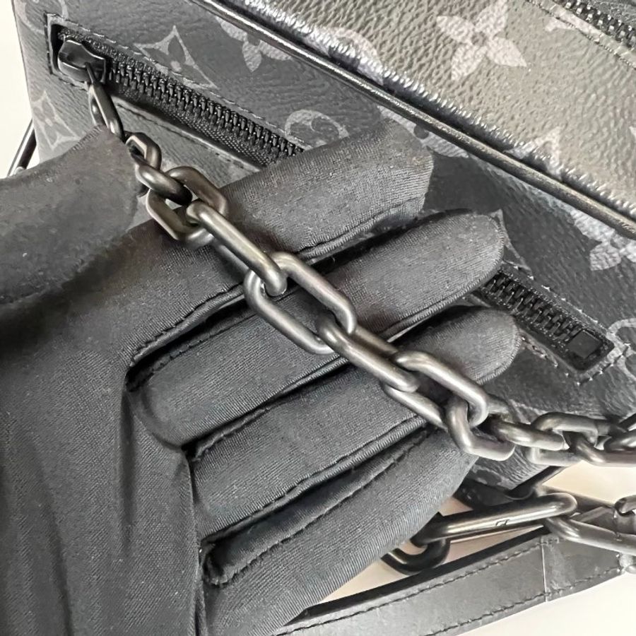 LV M44735/晶片款 黑老花Mini Soft Trunk盒子包-7