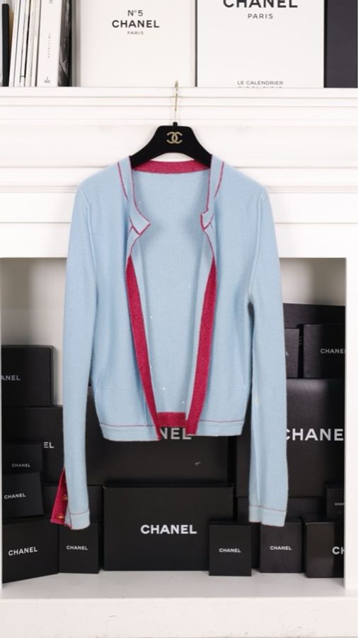 Chanel 96年秀款蓝粉羊绒拼色亮片两口袋针织开衫外套-5