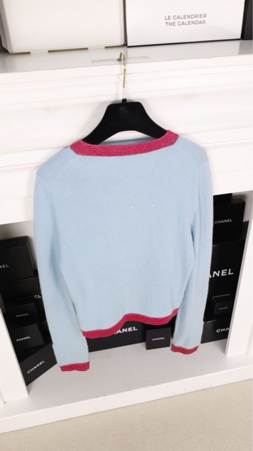 Chanel 96年秀款蓝粉羊绒拼色亮片两口袋针织开衫外套-7