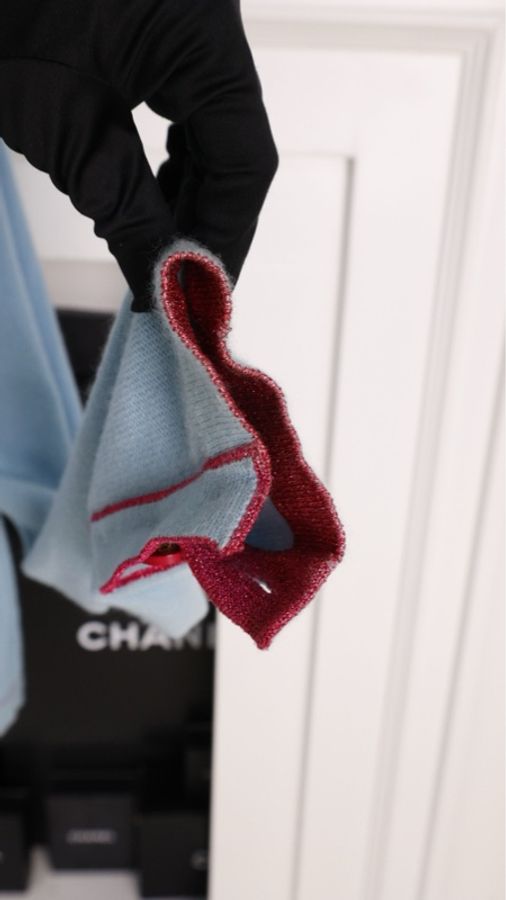 Chanel 96年秀款蓝粉羊绒拼色亮片两口袋针织开衫外套-38