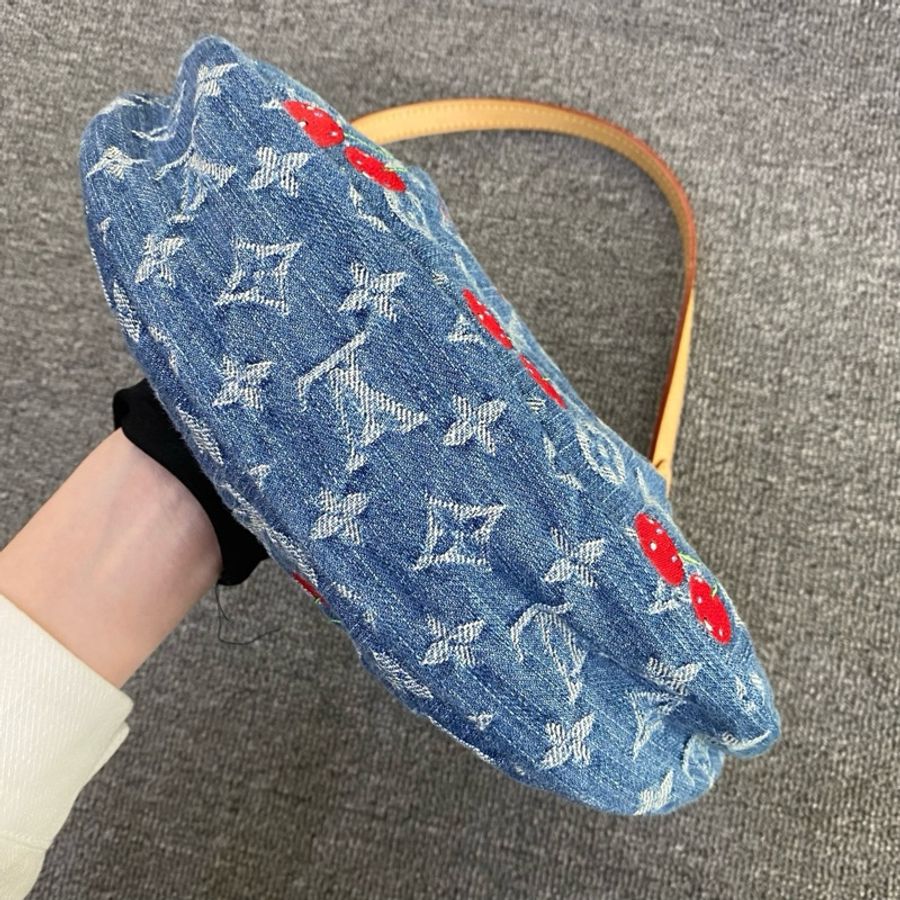 🍒 LV路易威登 村上隆聯名款 櫻桃元寶包單肩包腋下包 芯片款-4