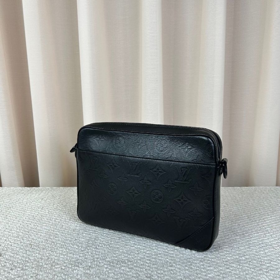 Louis Vuitton Trio黑武士二合一郵差包-4