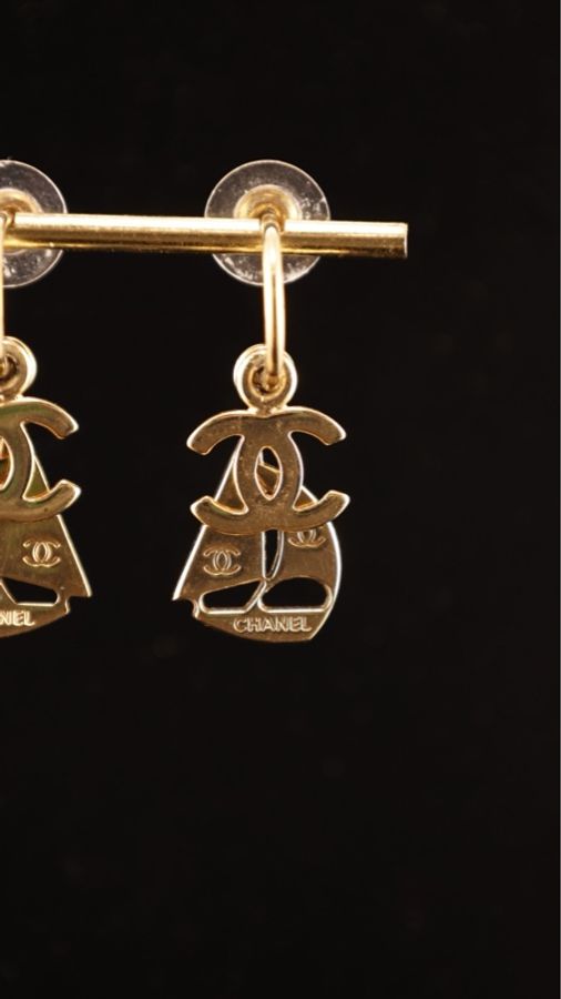 Chanel 素金cc帆船耳钉可拆卸-12