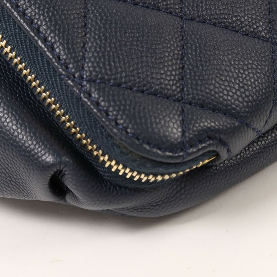CHANEL 牛皮皮革Business Affinity Waist Bag鏈帶腰包-12