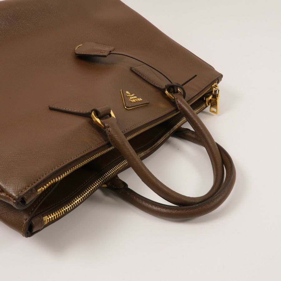 PRADA Saffiano皮革Galleria Large手挽袋-8