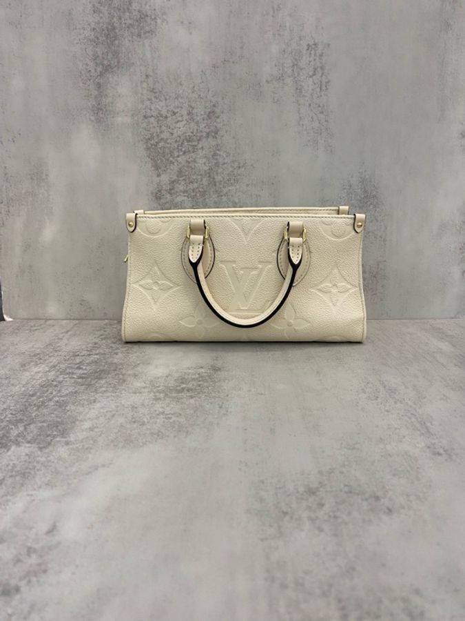 LV 路易威登 橫版托特 otg 白色全皮 純芯片-1