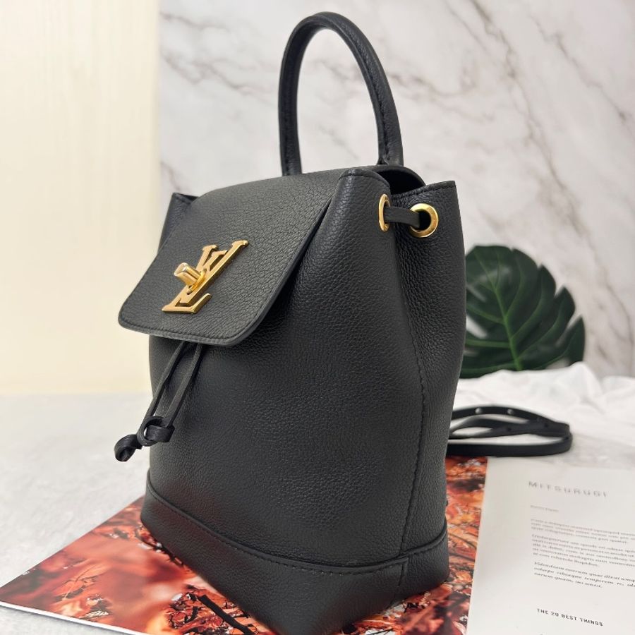 LV Lockmem迷你粒紋皮後背包 M54573-10