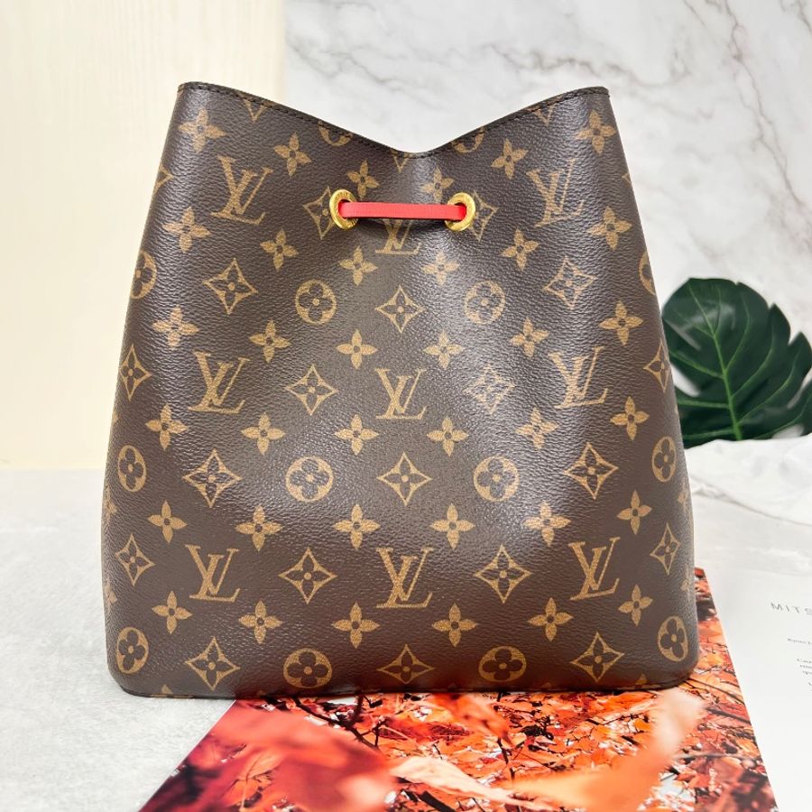 LV Neo Noe MM 中號 水桶包 晶片款-9