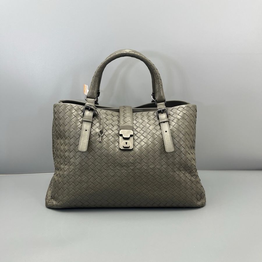 Bottega Veneta 葆蝶家羅馬系列手提包大象灰大號/38*23*18cm-0