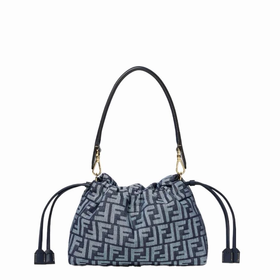 Fendi 女士 Mamma Baguette中號單肩包均碼碼中號、26.5cm*8.5cm*18cm-1