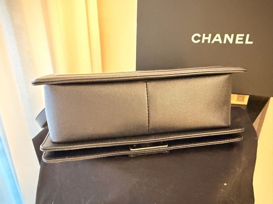Chanel Boy 25 黑牛銀扣荔枝皮 芯片新款-13