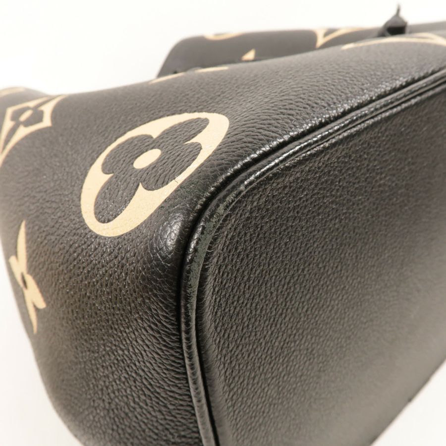 LOUIS VUITTON Monogram Empreinte Bicolor Neo Noe MM金扣手挽肩背兩用袋-10