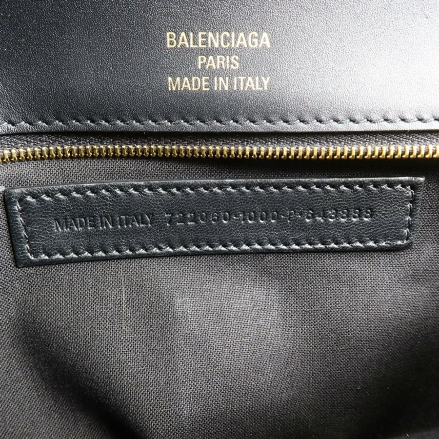 BALENCIAGA 牛皮皮革Bel Air Small Clutch On Strap鏈帶肩背袋-7