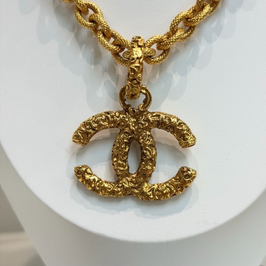 CHANEL 經典復古熔岩鏈條CC項鏈 IA592-1