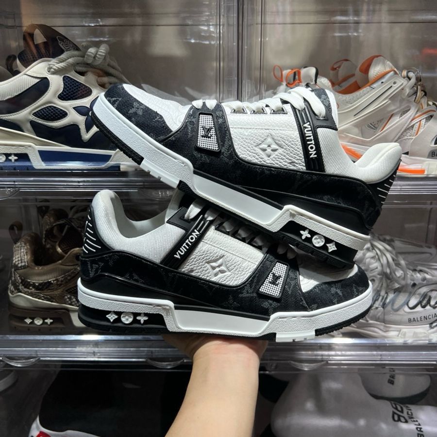 Lv trainer 黑牛仔Eu41-1