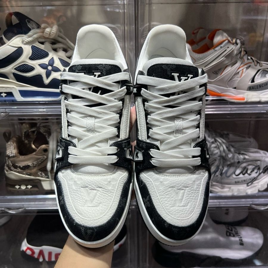Lv trainer 黑牛仔Eu41-3