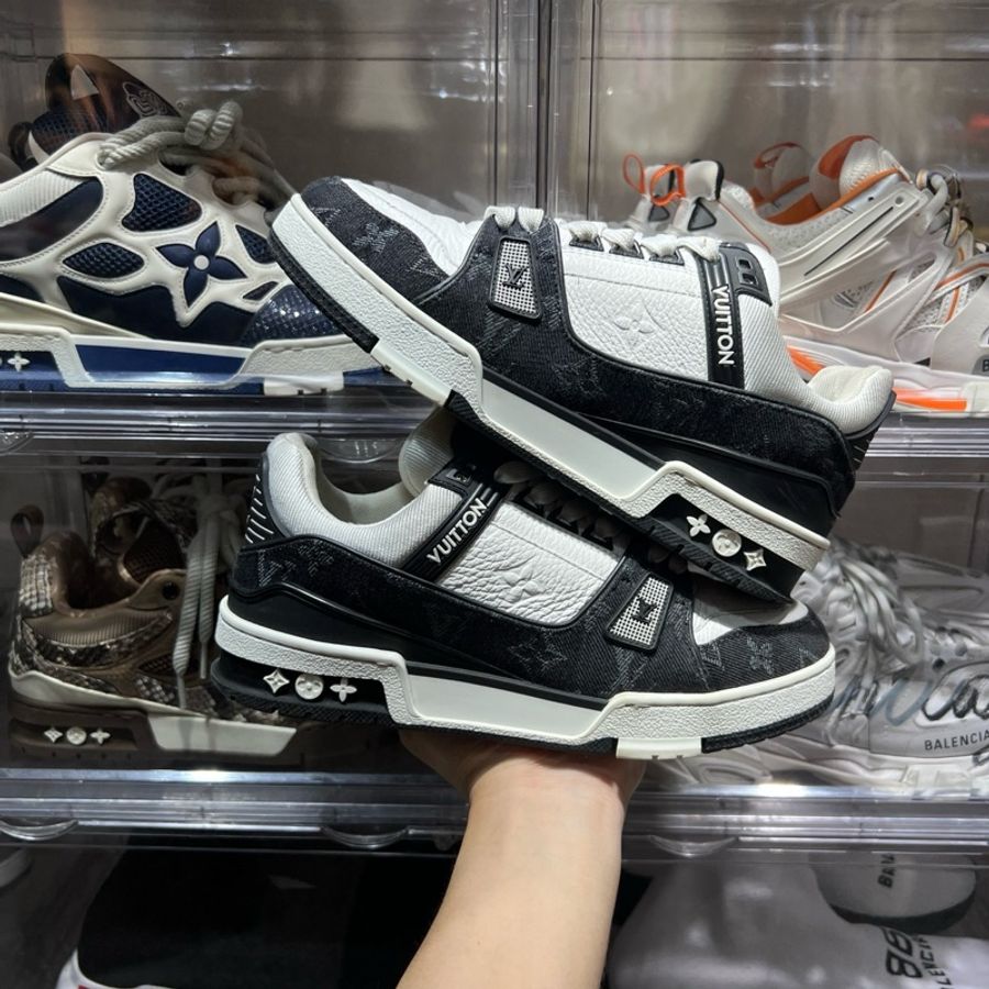 Lv trainer 黑牛仔Eu38-1