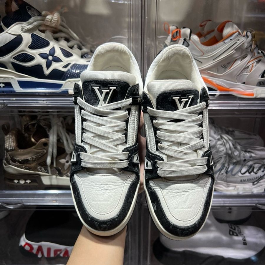 Lv trainer 黑牛仔Eu38-3