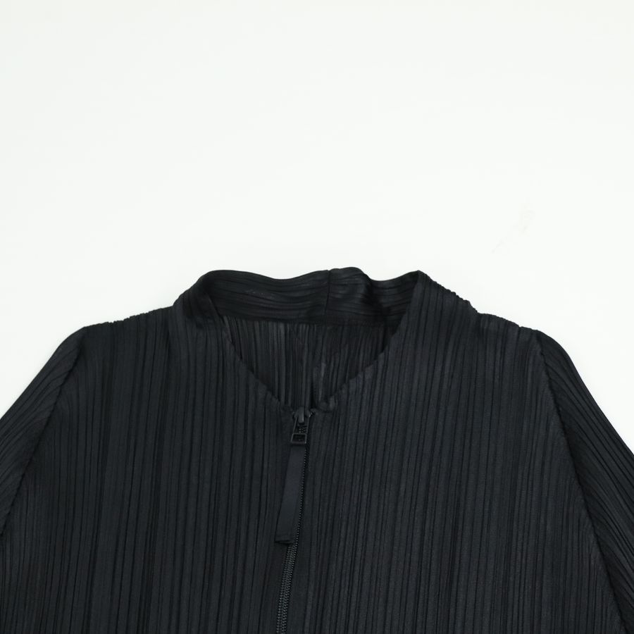 ISSEY MIYAKE三宅一生 黑色褶皺 拉鍊外套 SIZE 3-1
