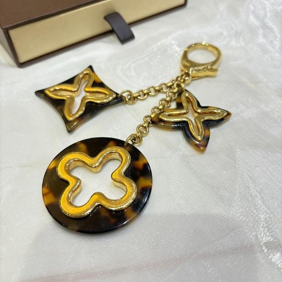 LV 金釦玳瑁棕原花造型吊飾-0