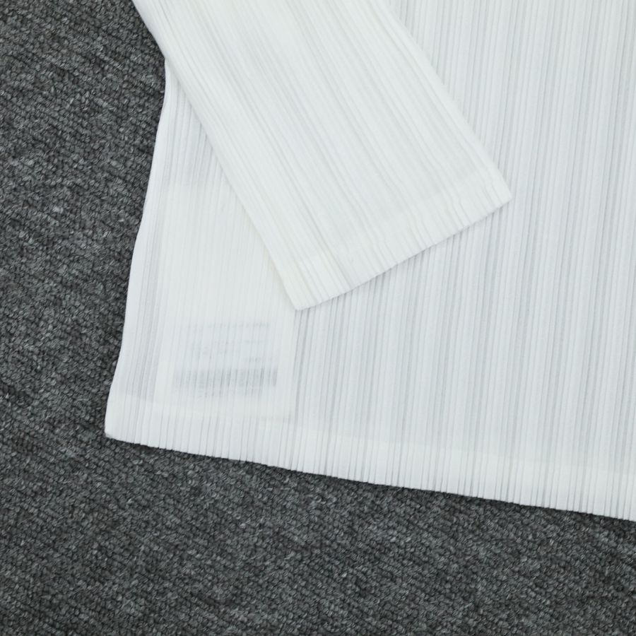 ISSEY MIYAKE三宅一生 白色褶皺 高領長袖上衣 SIZE3-2