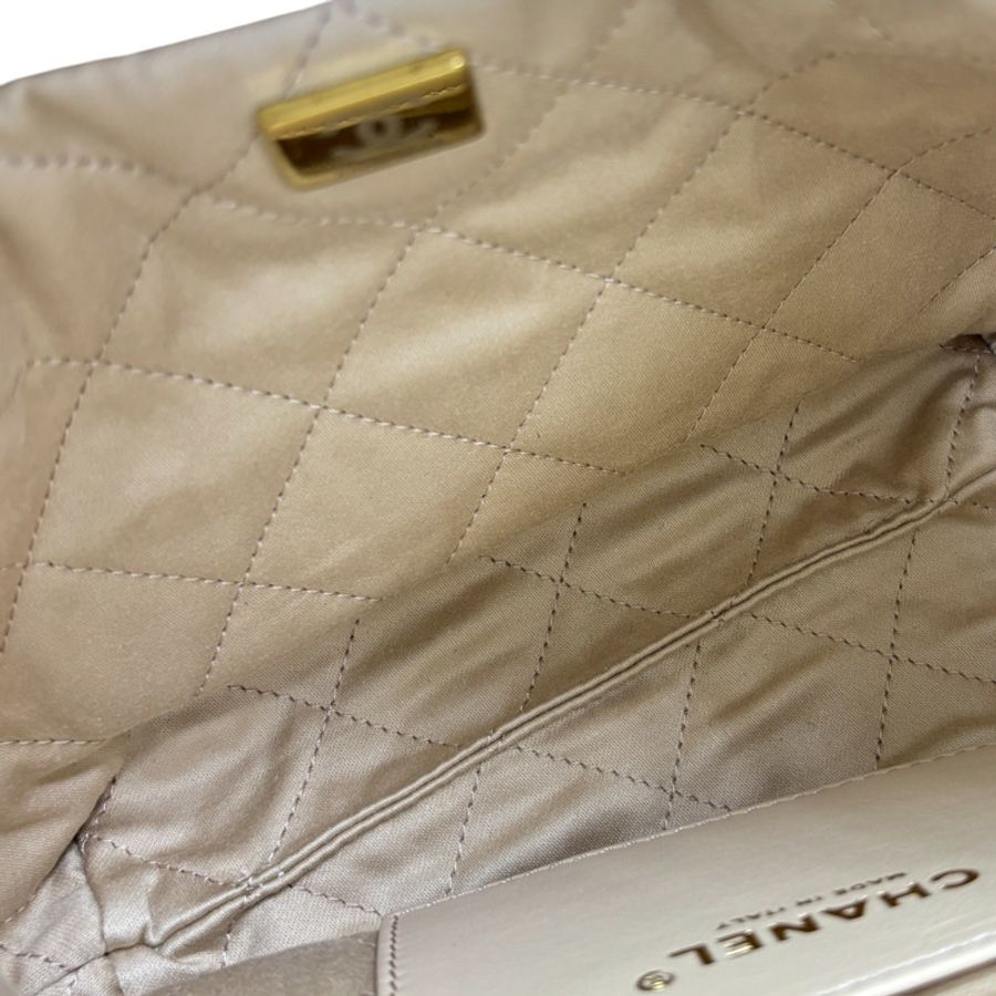 白色 牛皮 22 鍊帶 肩背包【CHANEL 香奈兒】 AS3980-4
