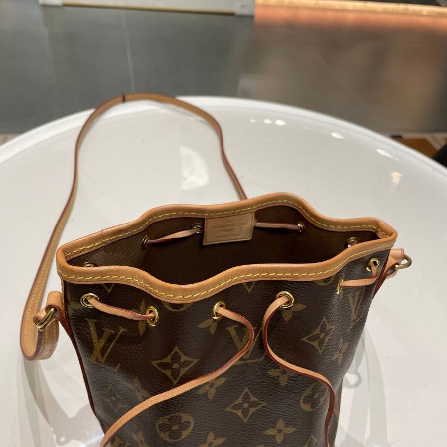 LV路易威登Nano Noe老花帆布抽绳水桶包13*16*10-19