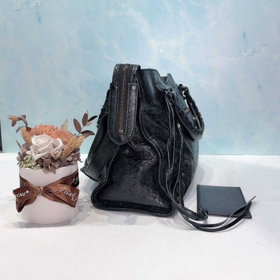 BALENCIAGA City機車包-3