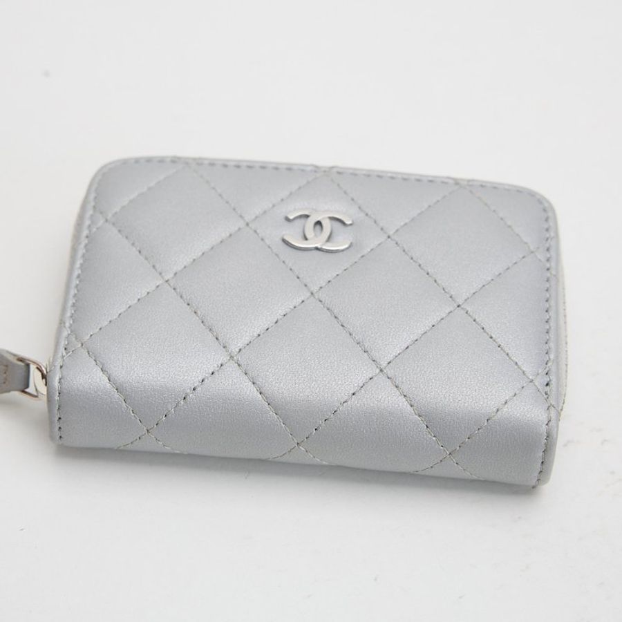 Chanel 新款拉鍊零錢包 灰銀-6