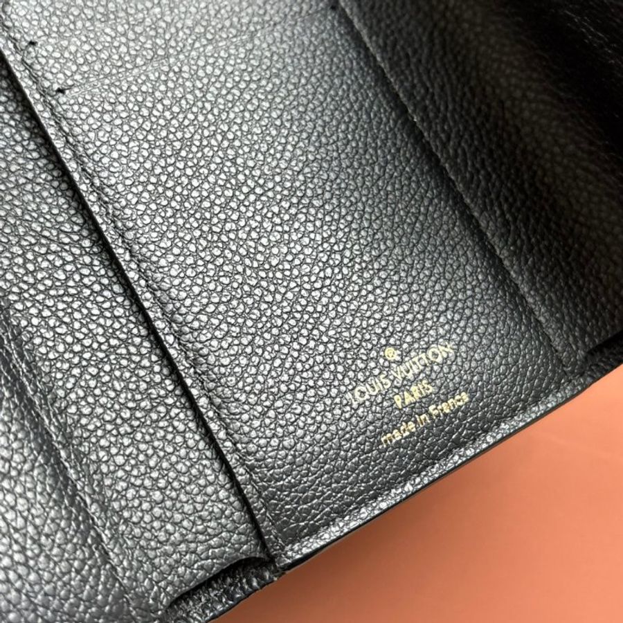 ::LOIUS VUITTON:: LV M80968 Victorine 黑色 / 米白色雙色花紋 三摺短夾錢包-16